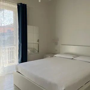 Couette-café Flora, Orio al Serio